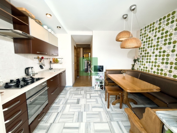 
  Продается 4-комн. квартира 96.5 м². Фото 1.