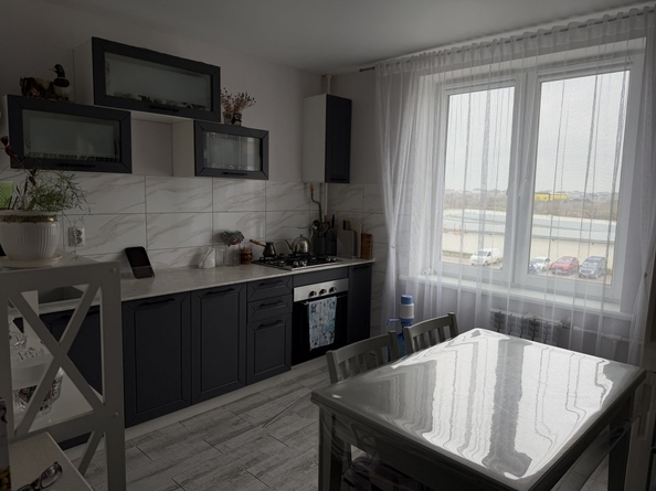 
  Продается 2-комн. квартира 55.8 м². Фото 2.