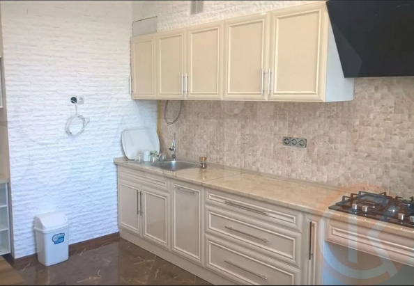 
  Продается 3-комн. квартира 126.8 м². Фото 1.