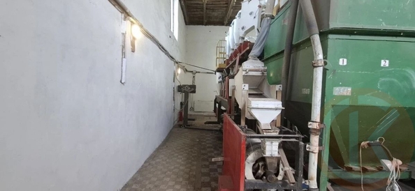 
  Продается универсальное помещение 1000 м². Фото 2.