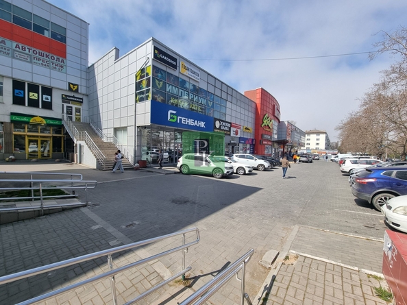 
  Сдается торговая площадь 671 м². Фото 24.