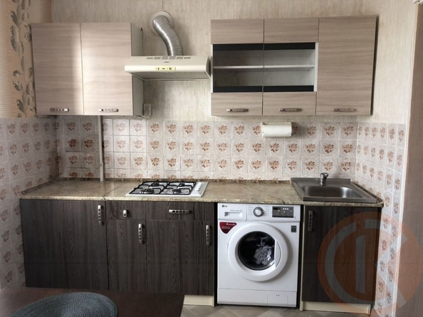 
  Продается 2-комн. квартира 55.9 м². Фото 1.