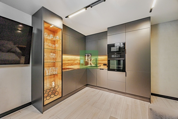 
  Продается 2-комн. квартира 60.6 м². Фото 1.