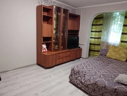 Снять двухкомнатную квартиру Красная ул, 52  м&sup2;, 3000 рублей