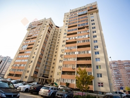 Продается 2-комнатная квартира Домбайская ул, 62  м², 6000000 рублей