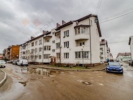 Продается 2-комнатная квартира генерала Петрова И.Т. ул, 61  м², 1700000 рублей
