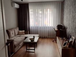 Продается 2-комнатная квартира Крылова ул, 55  м², 13700000 рублей