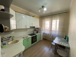 Продается 1-комнатная квартира Сергея Есенина ул, 37.5  м², 3750000 рублей