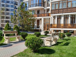 Продается 2-комнатная квартира Крымская ул, 55  м², 18000000 рублей