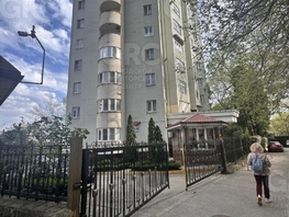 Продается 3-комнатная квартира Виноградная ул, 121.3 м², 52500000 рублей