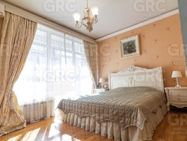 Продается 3-комнатная квартира Учительская ул, 156 м², 38000000 рублей