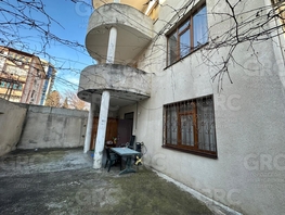 Продается Дом Роз ул, 360  м², участок 3 сот., 300000000 рублей