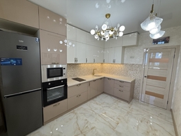 Продается 2-комнатная квартира Омелькова ул, 58 м², 17510000 рублей