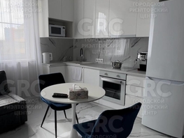 Продается 2-комнатная квартира Полтавская ул, 40  м&sup2;, 10500000 рублей
