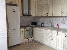 Продается 1-комнатная квартира Юных Ленинцев ул, 55  м², 25000000 рублей