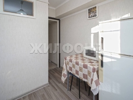 Продается 2-комнатная квартира Игнатова ул, 43.9 м², 4300000 рублей
