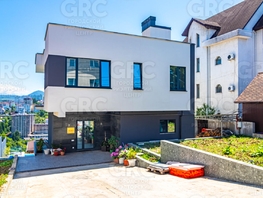 Продается Дом Альпийская ул, 330  м&sup2;, участок 8 сот., 160000000 рублей
