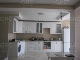 Продается 2-комнатная квартира Голенева ул, 55  м², 15800000 рублей