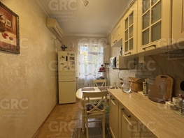 Продается 3-комнатная квартира Войкова ул, 65  м&sup2;, 31500000 рублей
