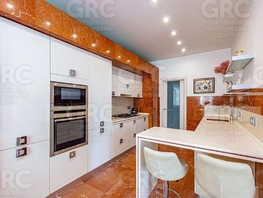 Продается 3-комнатная квартира Пионерская ул, 109  м&sup2;, 70000000 рублей