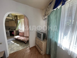 Продается 2-комнатная квартира Санаторная ул, 52  м&sup2;, 10500000 рублей