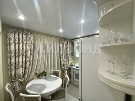Продается 3-комнатная квартира Подгорная ул, 70  м&sup2;, 17300000 рублей
