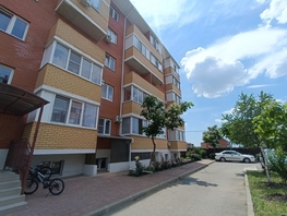 Продается 2-комнатная квартира Комарова В.М. ул, 68  м&sup2;, 5800000 рублей