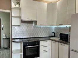 Продается 1-комнатная квартира Героя Георгия Бочарникова ул, 39  м&sup2;, 5700000 рублей