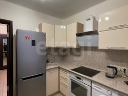 Продается 1-комнатная квартира Сергея Есенина ул, 33  м&sup2;, 3650000 рублей