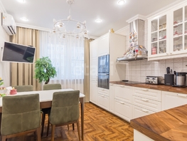 Продается 2-комнатная квартира Домбайская ул, 59.5  м&sup2;, 9000000 рублей