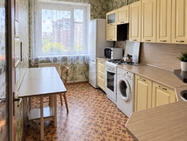 Продается 3-комнатная квартира Старокубанская ул, 59.6  м&sup2;, 7800000 рублей