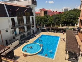 Снять четырехкомнатную квартиру Геленджикский пр-кт, 380  м&sup2;, 15000 рублей
