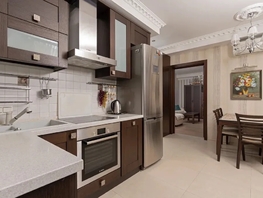 Снять трехкомнатную квартиру Революционная ул, 83  м&sup2;, 19500 рублей