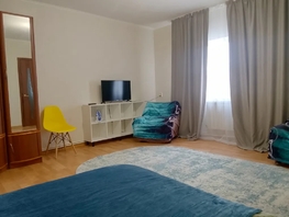 Снять двухкомнатную квартиру Краснодарская ул, 45  м&sup2;, 2500 рублей
