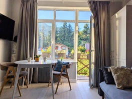 Снять однокомнатную квартиру Защитников Кавказа ул, 40  м&sup2;, 7620 рублей