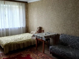 Снять двухкомнатную квартиру Братьев Кошевых ул, 43  м&sup2;, 3000 рублей
