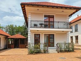 Снять  дом Революционная ул, 126  м&sup2;, 25000 рублей