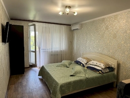 Снять двухкомнатную квартиру Олега Кошевого ул, 60  м&sup2;, 4375 рублей