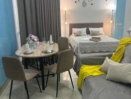 Снять двухкомнатную квартиру Красная ул, 67  м&sup2;, 5000 рублей