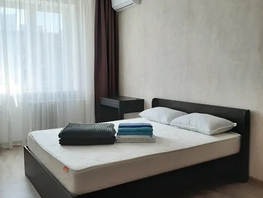 Снять двухкомнатную квартиру Ивана Голубца ул, 72  м&sup2;, 5000 рублей