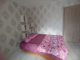 Снять однокомнатную квартиру Российская ул, 28  м&sup2;, 2400 рублей