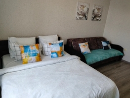 Снять однокомнатную квартиру Кореновская ул, 40  м&sup2;, 2460 рублей