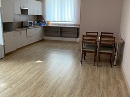 Снять трехкомнатную квартиру Школьная ул, 150  м&sup2;, 6000 рублей