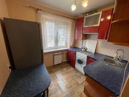 Снять трехкомнатную квартиру Первомайская ул, 52  м&sup2;, 4000 рублей