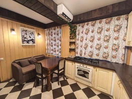 Снять двухкомнатную квартиру Учительская ул, 65  м&sup2;, 2914 рублей