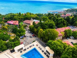 Снять трехкомнатную квартиру Курортный пр-кт, 125  м&sup2;, 15000 рублей