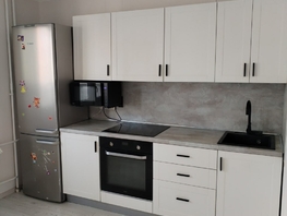 Продается 1-комнатная квартира Героя Яцкова И.В. ул, 38  м&sup2;, 5850000 рублей