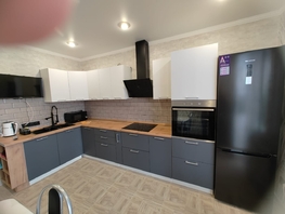 Снять однокомнатную квартиру Комарова ул, 40  м&sup2;, 25000 рублей