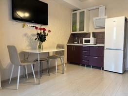 Снять двухкомнатную квартиру Демократическая ул, 43  м&sup2;, 4500 рублей