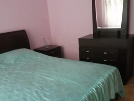 Снять двухкомнатную квартиру Толстого ул, 80  м&sup2;, 2250 рублей